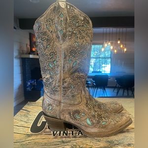 Corral Vintage Cowboy Boots